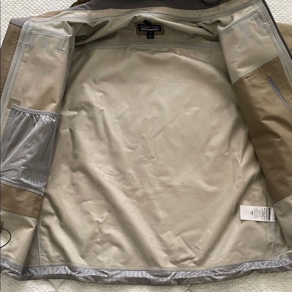 Patagonia Men's Performance Jacket - Tan - Picture 4 of 6